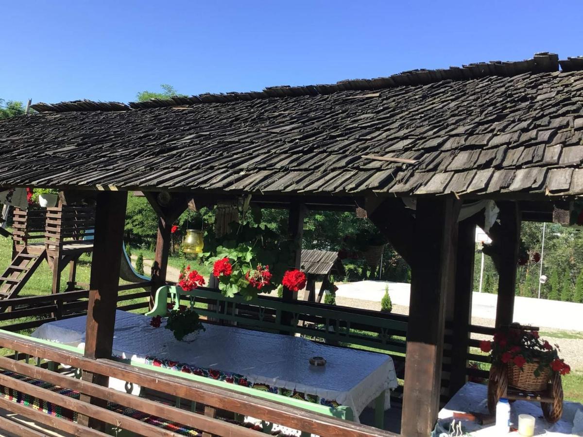 Casa Dunca Sighetu Marmaţiei Exterior foto